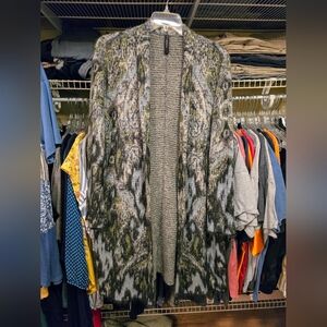 Marc Cain cashmere sweater size 14 (N6)